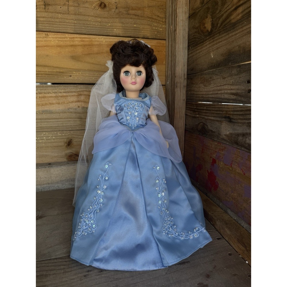Vintage Beautiful Porcelain Bride Doll Blue Dress Wedding Dress And Veil